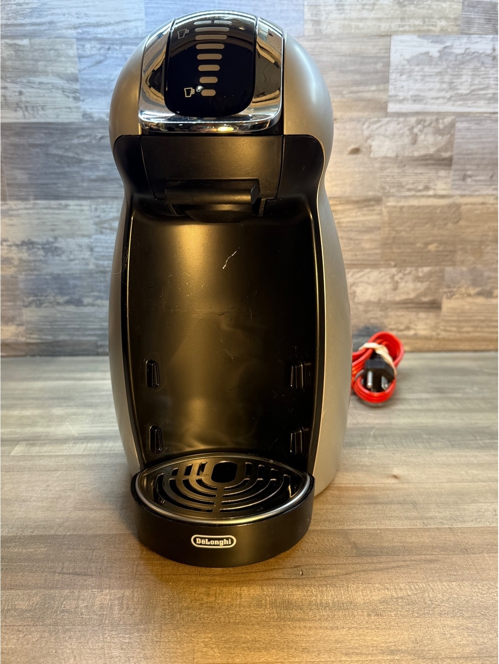 De'Longhi Nescafé Dolce Gusto Capsule Espresso Coffee Machine Black/Silver